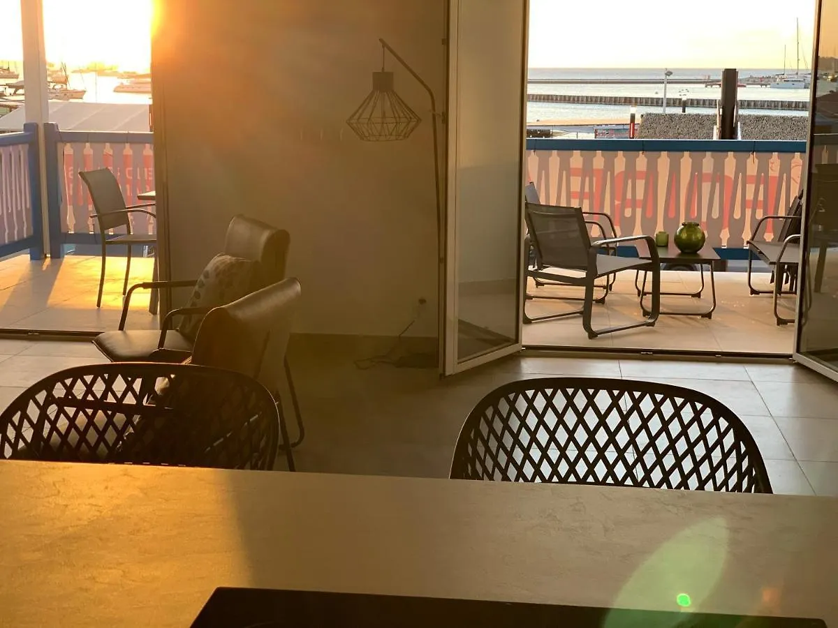 Sublime Loft Au Coeur De Marigot, Face De Anguilla 아파트 생마르탱/신트마르턴